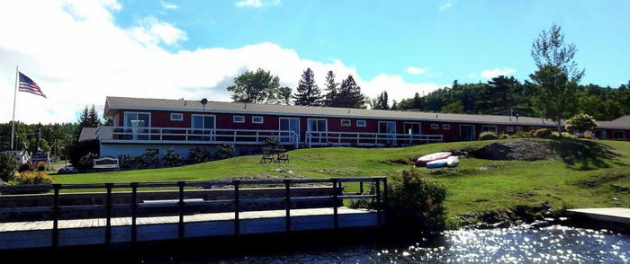 Bella Vista Motel - Web Listing (newer photo)